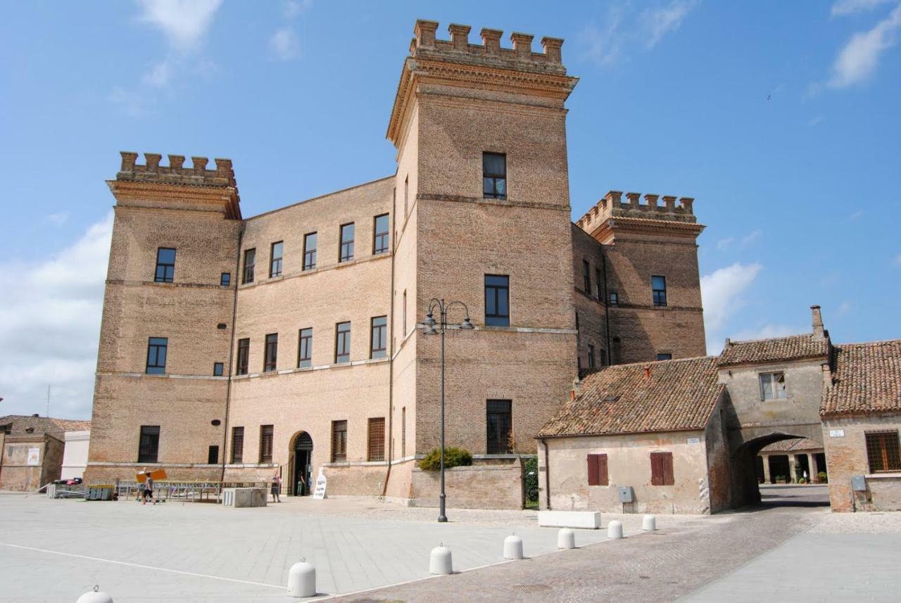 Appartamenti Ponente Lido delle Nazioni Kültér fotó